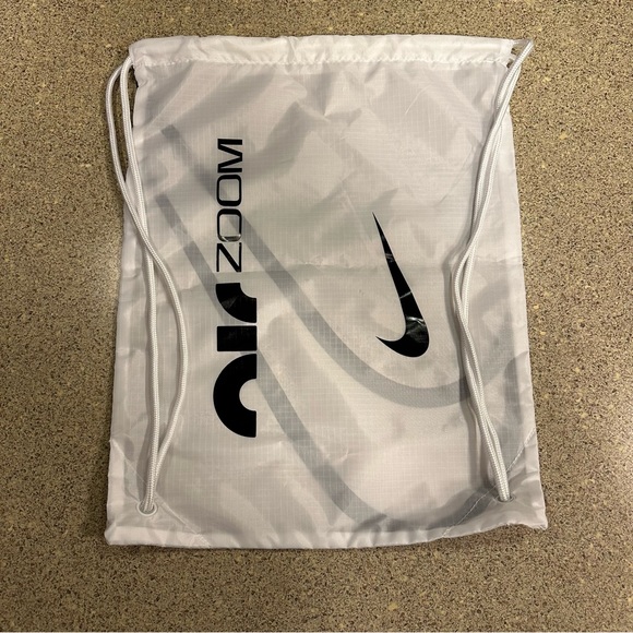 Nike drawstring backpack - Picture 1 of 3